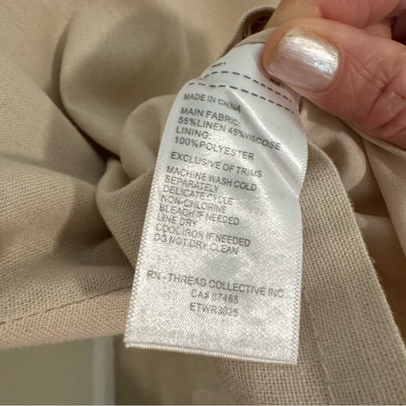 Ellen Tracy Linen Blend Vest - Picture 3 of 5